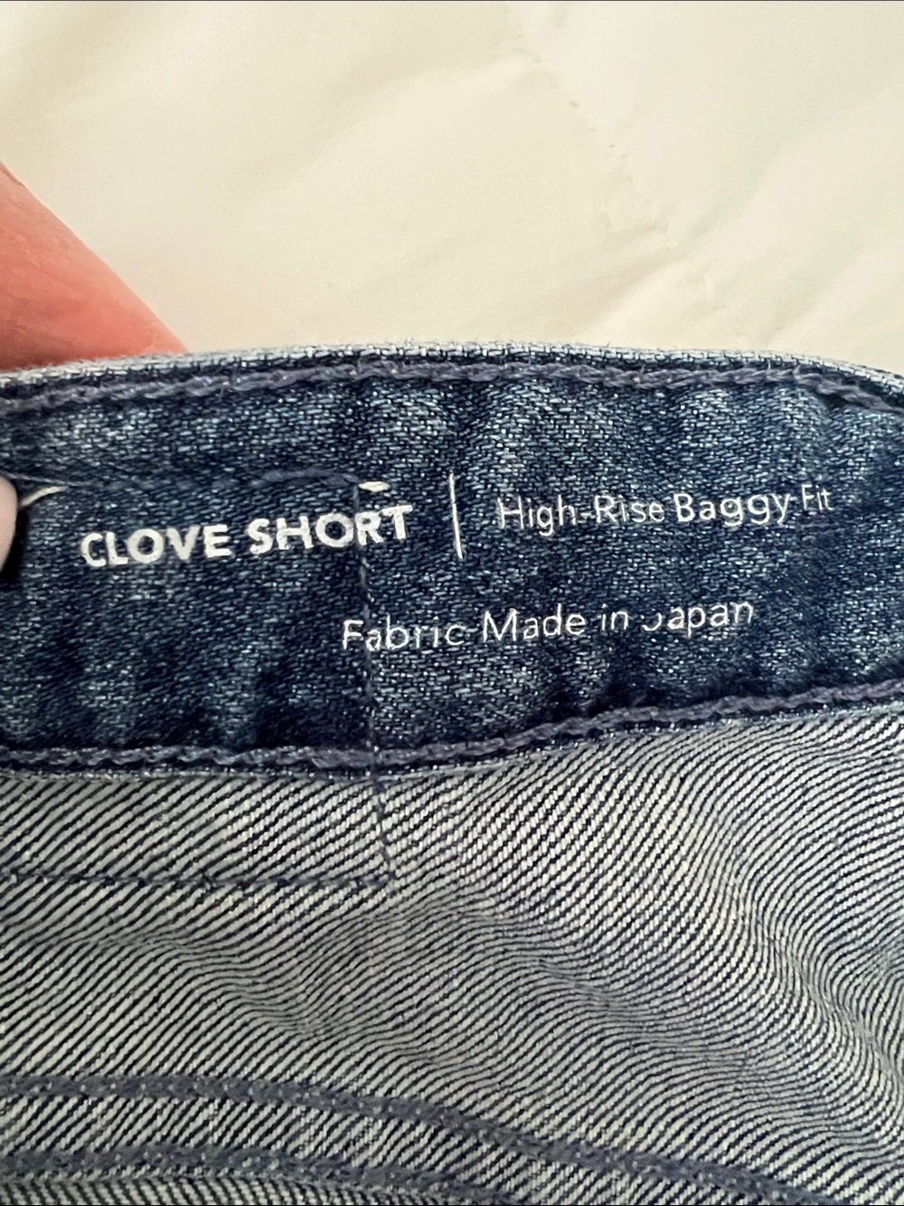 AG Clove shorts 25” - Picture 4 of 9